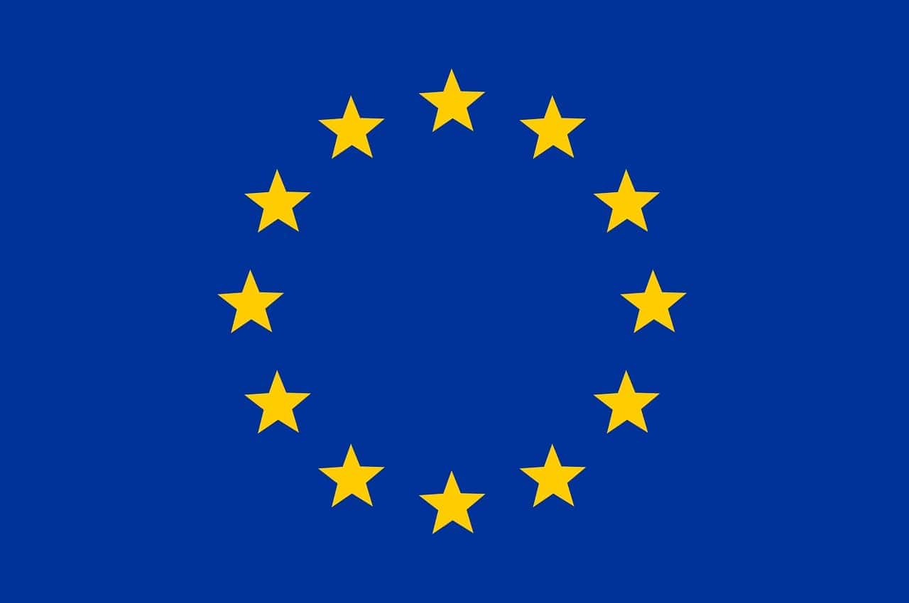 EUR